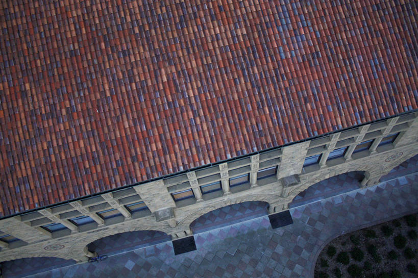 无人,横图,俯视,室外,白天,建筑,美国,一排,整齐,房屋,庭院,屋顶,拱门,瓦,历史,排列,摄影,创造力,队列,加利福尼亚,斯坦福,彩图,高角度拍摄