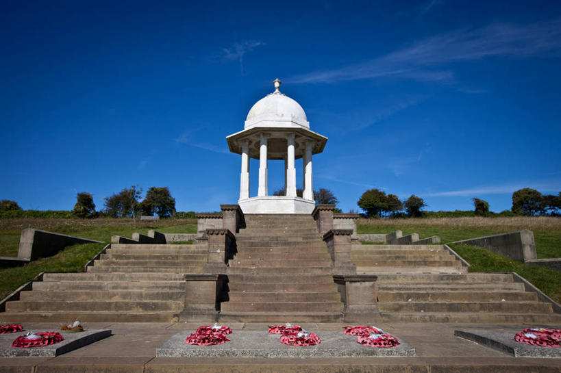 无人,横图,室外,白天,建筑,英国,欧洲,中国,亚洲,柱子,云,历史,英格兰,战争纪念碑,云南,台阶,树,天空,摄影,西欧,圆顶建筑,记忆,大不列颠,东亚,云南省,大不列颠及北爱尔兰联合王国,大不列颠及爱尔兰联合王国,中华人民共和国,西南地区,滇,文山,文山州,文山壮族苗族自治州,萨塞克斯,萨塞克斯郡,苏塞克斯,东萨塞克斯郡,彩图,大不列颠王国,大英帝国,联合王国,日不落帝国,丘北县,南丘村,过去,布赖顿