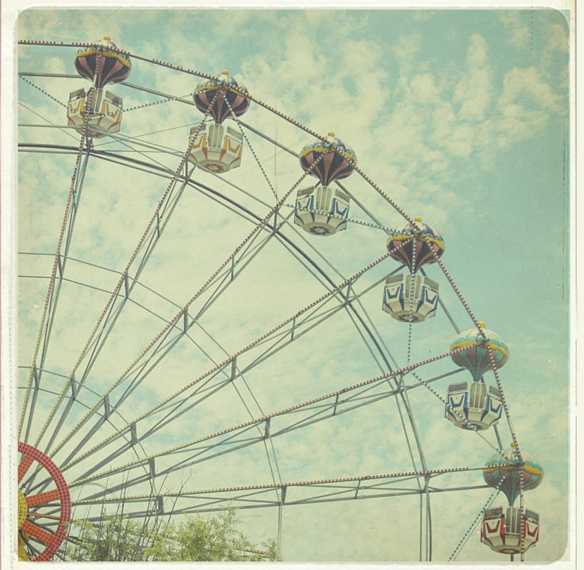 无人,公园,游乐园,横图,室外,特写,白天,阿根廷,圆形,云,刺激,天空,摄影,大转轮,彩图,欢乐