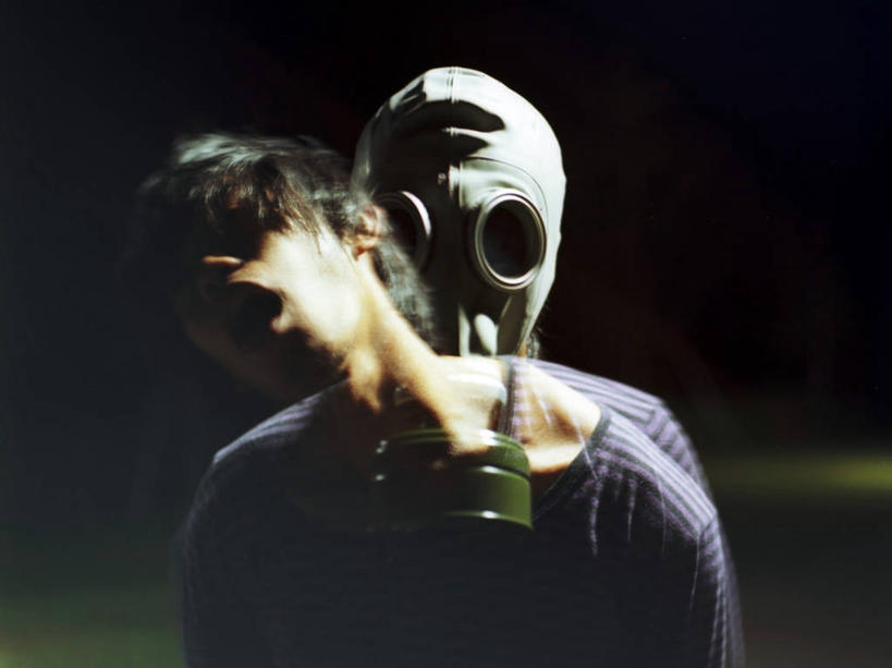 成年人,脸,头,脸颊,一个人,横图,室内,正面,多次曝光,日本,仅一个男性,仅一个人,环保,休闲装,数码合成,肩膀,仅一个年轻男性,张嘴,摄影,能源,保护,污染,回收,资源,张大嘴巴,利用,低碳,循环,防毒面罩,持续,男人,男性,年轻男性,亚洲人,年轻人,头部,脸部,脸蛋,面部,张开嘴,彩图