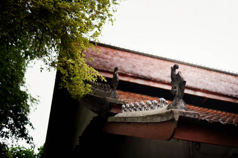 无人,寺庙,横图,室外,白天,建筑,老挝,屋顶,树,摄影,宗教,宗教建筑,万里无云,琅勃拉邦,彩图