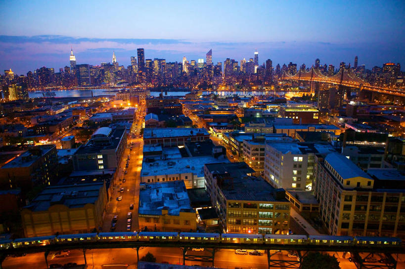 无人,横图,俯视,室外,夜晚,度假,美景,城市风光,城市,建筑,摩天大楼,美国,景观,塔,娱乐,天空,享受,休闲,景色,放松,运输,摄影,照亮,纽约州,长岛市,彩图,高角度拍摄,旅行