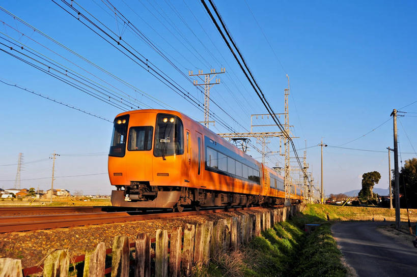 无人,横图,室外,白天,路,铁路,火车,日本,阴影,篱笆,轨道,交通,铁轨,杆,草,运输,摄影,万里无云,三重县,彩图,电力线