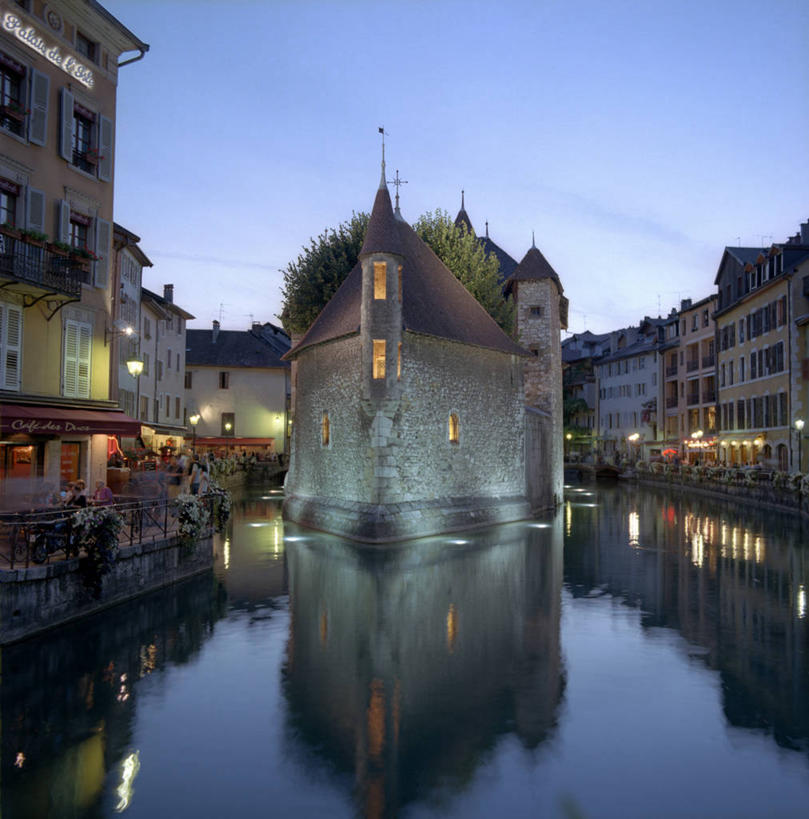 竖图,室外,城市,建筑,路灯,法国,反射,树,天空,黄昏,摄影,照亮,法国文化,彩图,安锡