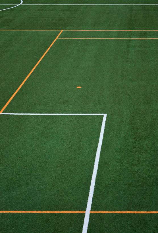 无人,足球场,运动场,竖图,室外,白天,运动,西班牙,巴塞罗那,线条,黄色,绿色,白色,摄影,加泰隆尼亚,彩图