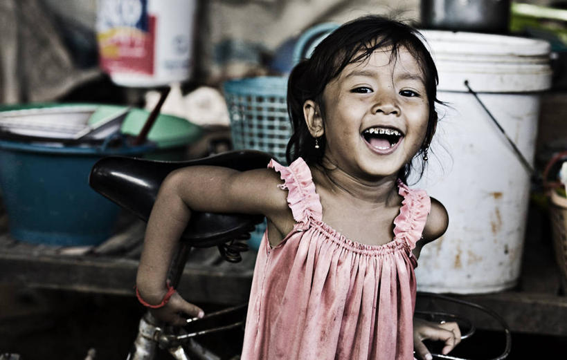 儿童,脸,头,脸颊,一个人,笑,横图,室内,特写,快乐,幸福,纯洁,柬埔寨,仅一个女性,仅一个人,休闲装,肩膀,小孩,仅一个小孩,可爱,童年,童趣,摄影,肖像,童真,烂漫,无邪,暹粒,吴哥,天真,女孩,女人,女性,孩子,头部,脸部,脸蛋,面部,彩图,女生,哥伦比亚人