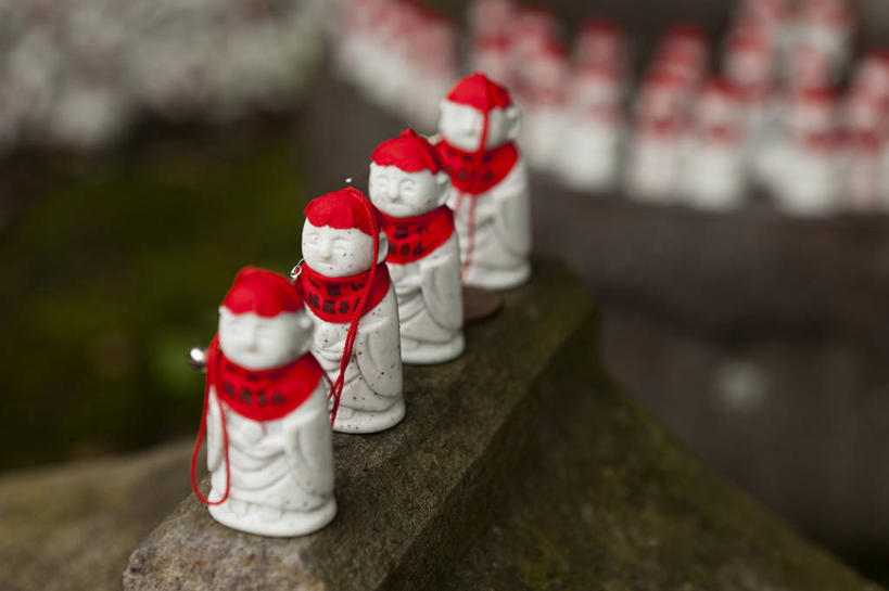 无人,横图,室外,白天,运气,东京,日本,一排,日本文化,整齐,雕像,首都,排列,红色,白色,四个,摄影,宗教,队列,道教,千叶,彩图