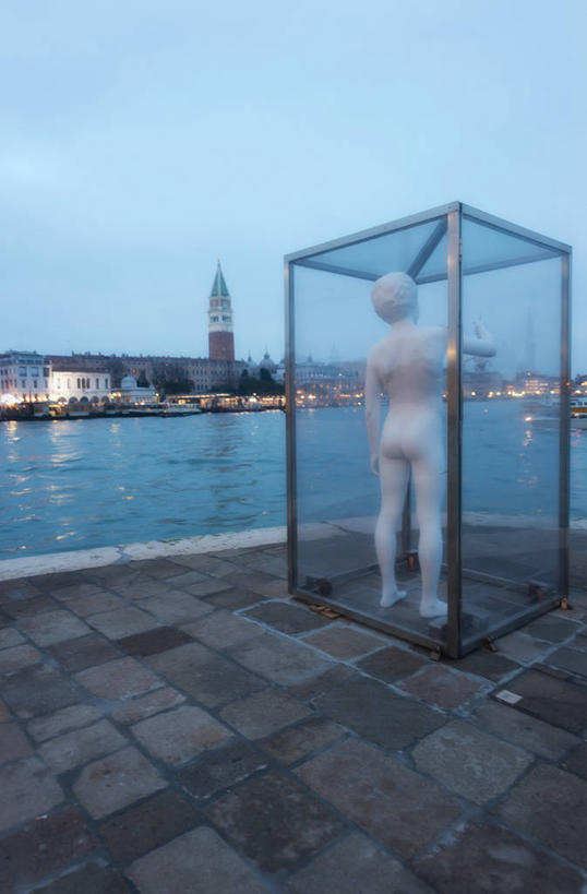 无人,竖图,室外,海洋,建筑,雕塑,意大利,威尼斯,艺术,标志,符号,标识,黄昏,摄影,宁静,照亮,意大利文化,威尼托大区,陈列柜,性别符号,彩图,男性符号