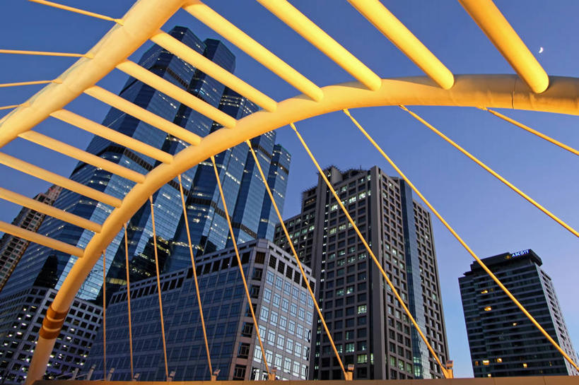 无人,横图,室外,白天,仰视,城市,摩天大楼,曼谷,泰国,路口,首都,现代,顶部,摄影,部分,市区,万里无云,金融区,彩图,低角度拍摄