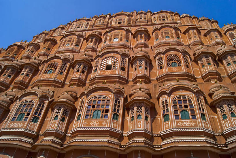 无人,宫殿,横图,室外,白天,仰视,旅游,建筑,印度,历史,地标建筑,摄影,凸窗,印度文化,万里无云,拉贾斯坦邦,风宫,斋普尔,彩图,低角度拍摄,旅行