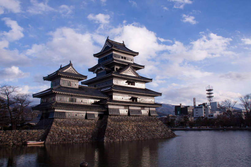 无人,横图,室外,白天,建筑,船,日本,停靠,日本文化,反射,城堡,云,历史,天空,摄影,停泊,护城河,松本,松本城,彩图