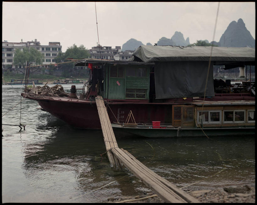 无人,横图,室外,白天,建材,水,建筑,船,桂林,停靠,木制,材料,木板,木材,木柴,天空,运输,摄影,建造,木料,停泊,阳朔,彩图