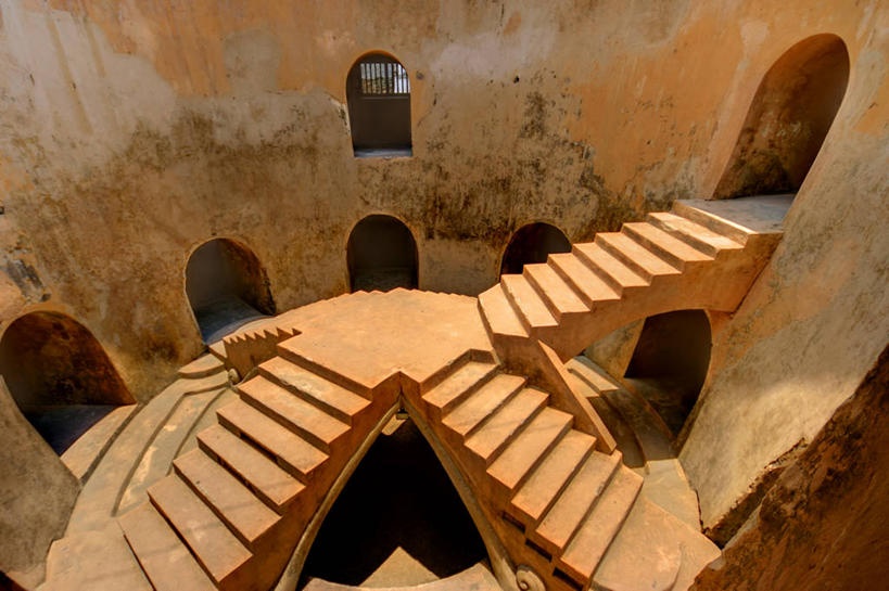 无人,横图,俯视,室外,白天,建筑,印度尼西亚,拱门,历史,废墟,台阶,地标建筑,摄影,宗教,伊斯兰教,宗教建筑,清真寺,日惹,彩图,高角度拍摄