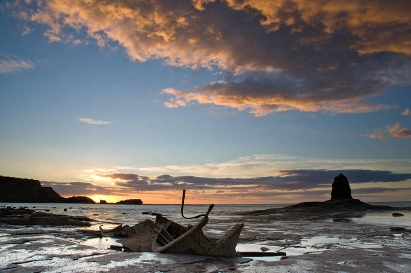 无人,横图,室外,海浪,海洋,日落,英国,破碎,金属,水平线,云,破坏,破损,风景,天空,自然,摄影,宁静,粉碎,损坏,下降,毁坏,剪影,摧毁,失事,海滩,彩图