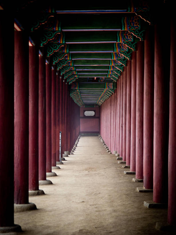 无人,宫殿,竖图,室内,白天,重复,景福宫,首尔,韩国,一排,艺术,整齐,柱子,走廊,首都,排列,摄影,队列,透视图,彩图,晕影