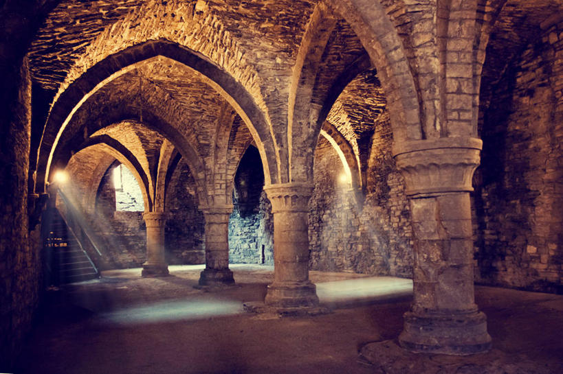 无人,横图,室内,白天,神秘,比利时,柱子,城堡,拱门,历史,废墟,摄影,宁静,根特,彩图