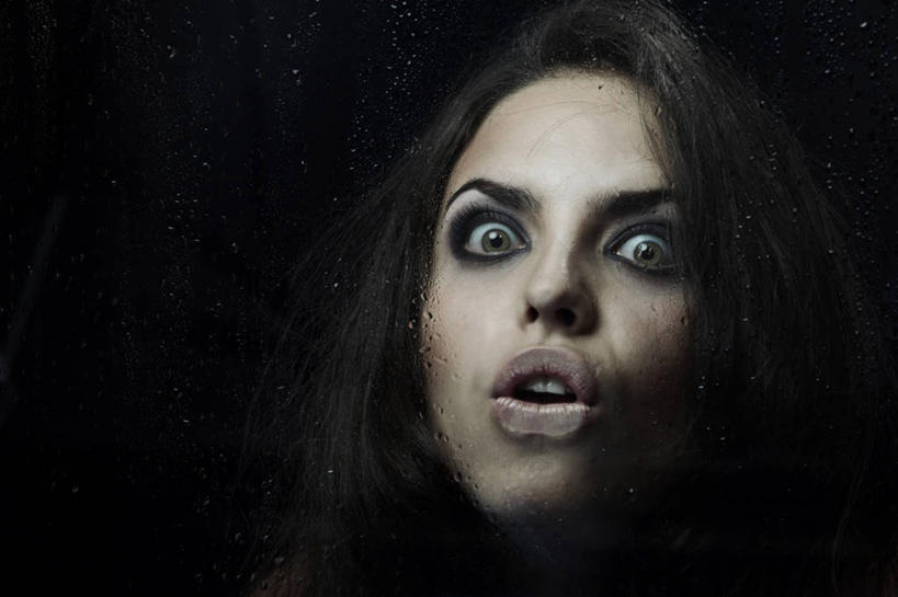 西方人,成年人,脸,头,脸颊,一个人,横图,特写,正面,欧洲,哈萨克斯坦,欧洲人,仅一个年轻女性,仅一个女性,仅一个人,湿,黑色背景,肩膀,张嘴,凝视,摄影,怪异,恐怖,肖像,张大嘴巴,惊骇,阿拉木图,年轻女性,女人,女性,白种人,年轻人,头部,脸部,脸蛋,面部,张开嘴,彩图,影棚拍摄,错觉