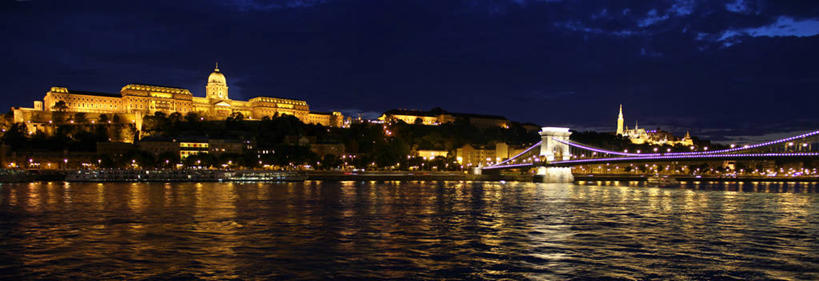 无人,横图,全景,室外,夜晚,河流,天际线,城市,波纹,反射,云,首都,联系,风景,天空,自然,摄影,照亮,布达佩斯,链桥,匈牙利共和国,彩图