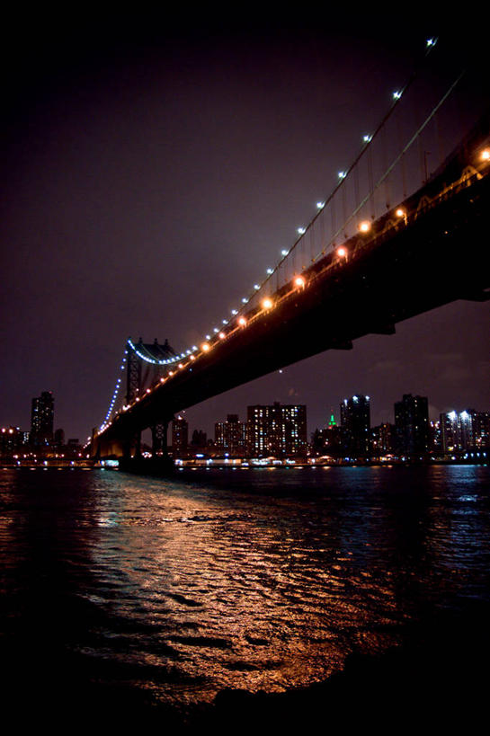 无人,竖图,室外,夜晚,河流,城市,建筑,纽约,美国,反射,联系,天空,摄影,吊桥,照亮,纽约州,曼哈顿桥,彩图,东河