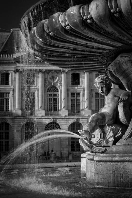 无人,宫殿,竖图,黑白,室外,白天,水,城市,建筑,喷泉,法国,雕像,摄影,法国文化,波尔多,吉伦特省