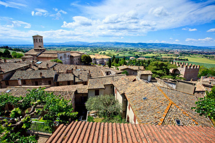 无人,横图,俯视,室外,山,山脉,建筑,意大利,屋顶,云,城镇,树,天空,自然,摄影,意大利文化,翁布里亚大区,阿西西,彩图,高角度拍摄