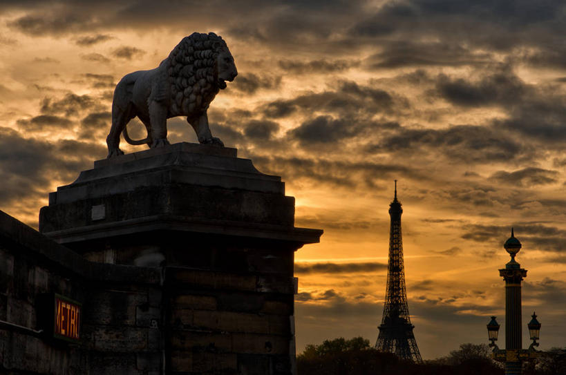 无人,横图,室外,建筑,法国,巴黎,欧洲,艾菲尔铁塔,雕像,云,塔,埃菲尔铁塔,首都,天空,黄昏,地标建筑,摄影,西欧,法兰西,巴黎铁塔,法国文化,法兰西共和国,战神广场,法兰西第五共和国,法兰西岛,法兰西岛大区,彩图,巴黎省,巴黎市