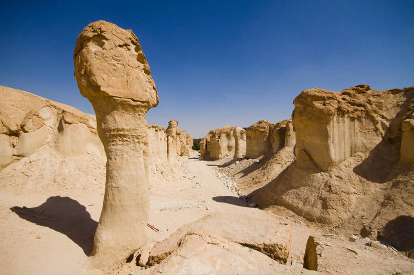 无人,横图,室外,白天,沙漠,日光,阴影,自然,摄影,宁静,岩层,波斯湾,沙特阿拉伯,万里无云,地质学,岩石,彩图