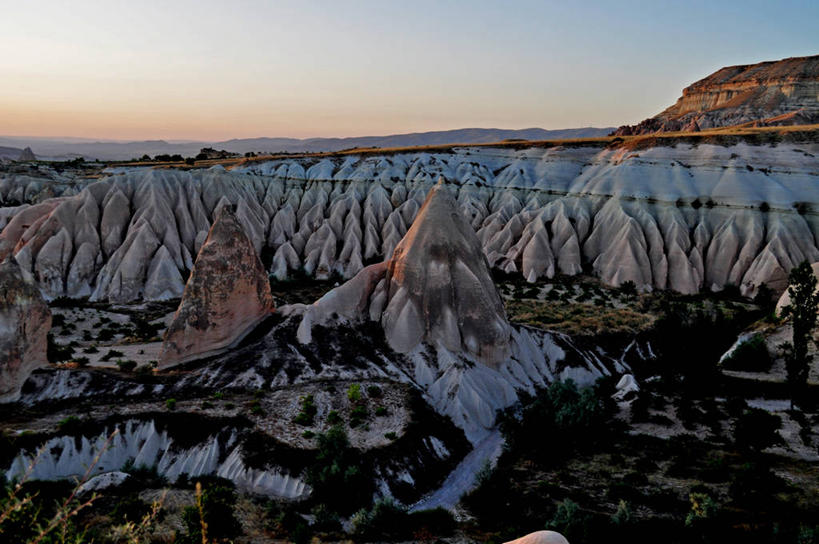 无人,横图,室外,白天,火山,日落,山脉,土耳其,亚洲,蓝色,风景,自然,摄影,宁静,国家公园,岩层,西亚,卡帕多西亚,安纳托利亚,小亚细亚,卡帕多奇亚,自然地理,岩石,彩图,格雷梅,土耳其共和国,安那托利亚,小亚细亚半岛