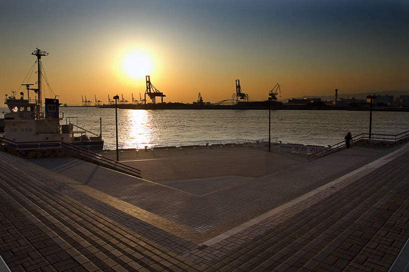 无人,码头,横图,室外,海洋,日落,太阳,港口,船,日本,日本文化,反射,台阶,天空,工业,运输,摄影,大阪府,大阪市,彩图,摆渡口,埠头,渡口,渡头,港湾,海港,货运码头,口岸,商港,海上运输