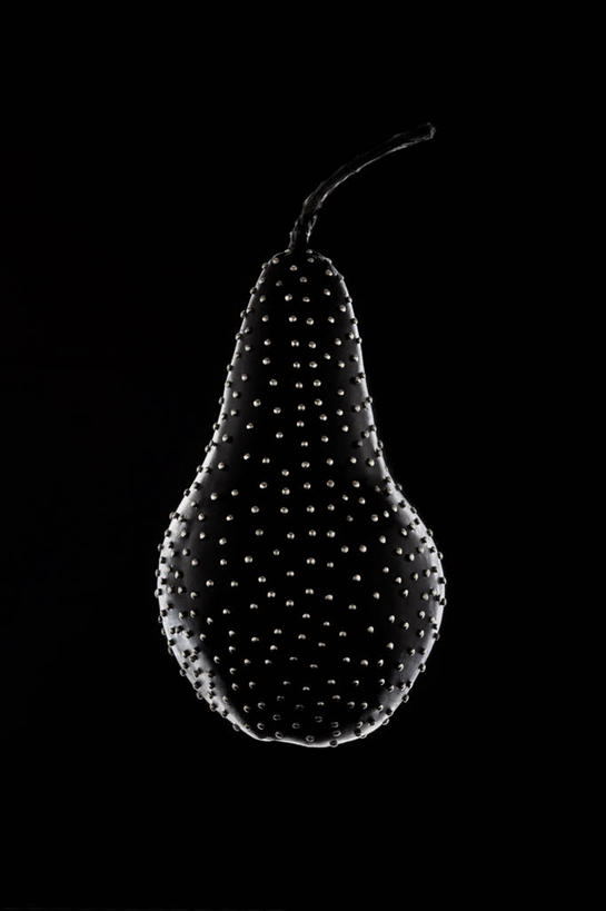 无人,竖图,特写,梨,静物,水果,意大利,黑色背景,饮食,黑色,图钉,摄影,清新,健康食物,想法,彩图,影棚拍摄