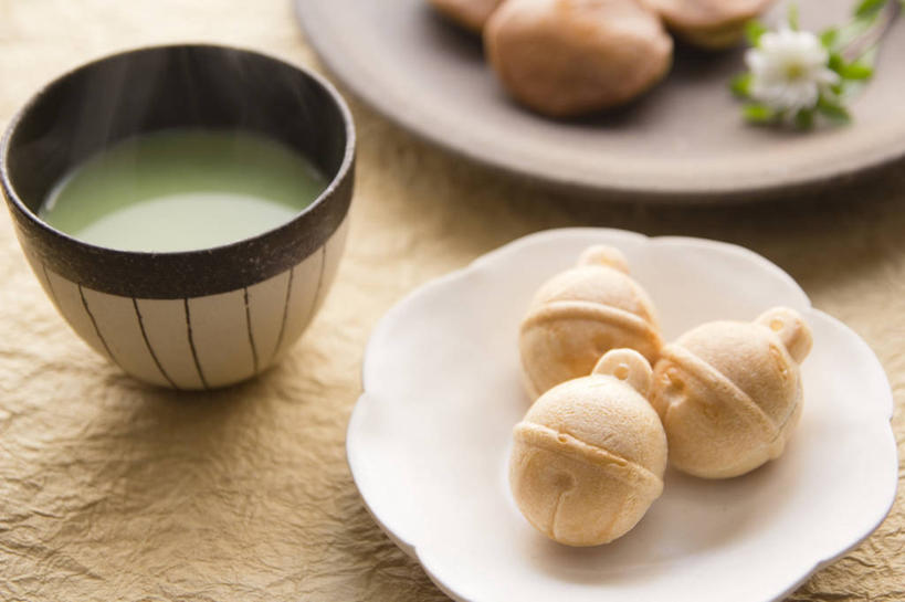 点心,无人,横图,室内,白天,桌子,日本,形状,日本文化,蒸汽,和果子,日本料理,绿茶,食品,甜点,甜品,小吃,饮食,食物,糕点,盘子,甜食,日式,摄影,京都府,清新,京都市,茶杯,彩图,日本小吃