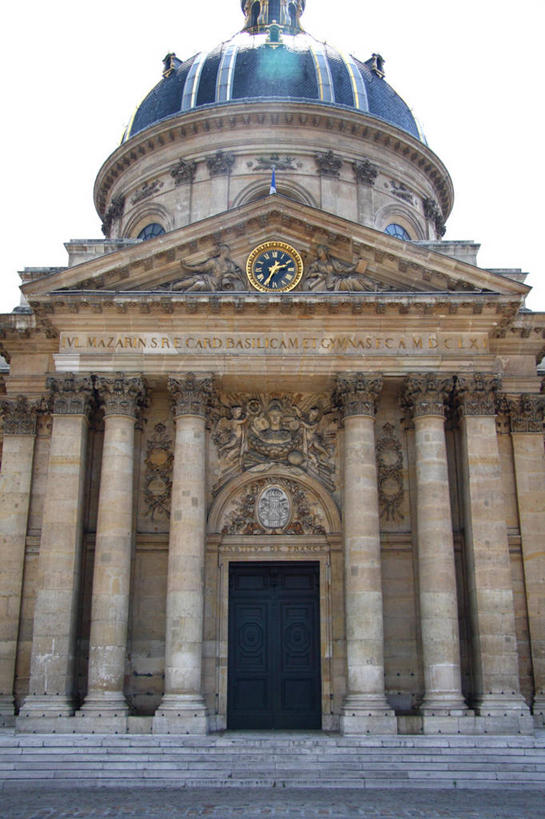 无人,学校,教学楼,竖图,室外,白天,城市,建筑,法国,巴黎,柱子,门口,首都,教育,历史,校园,钟塔,台阶,天空,教室,摄影,圆顶建筑,法国文化,钟,彩图,教学大楼