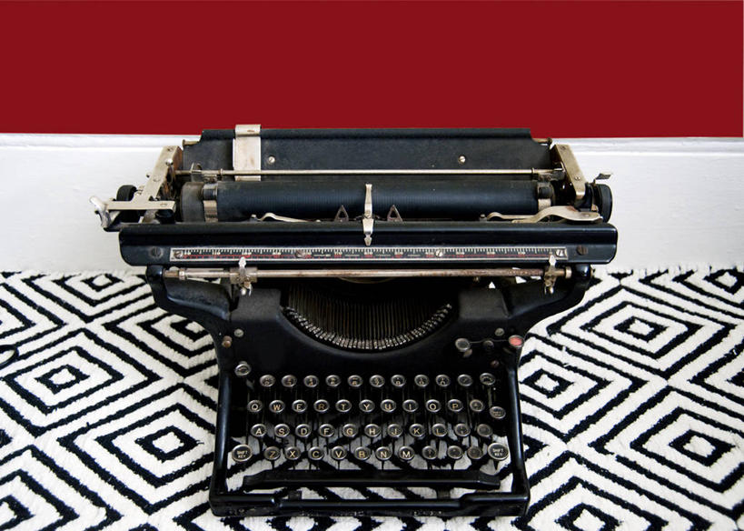 无人,横图,室内,特写,通讯,技术,加拿大,首都,古典,一个,红色,白色,黑色,摄影,单个,打字机,渥太华,式样,彩图