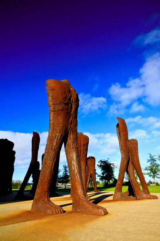 无人,公园,竖图,室外,白天,旅游,度假,美景,城市,美国,阴影,雕像,景观,云,历史,娱乐,树,天空,自然,享受,休闲,景色,放松,摄影,北美,北美洲,自然风光,美洲,伊利诺斯州,芝加哥,格兰特公园,世界屠猪城,巨肩之城,劳动之城,伊利诺伊,伊利诺伊州,伊利诺州,芝加哥市,芝城,林肯之地,北亚美利加洲,亚美利加洲,美术工艺,彩图,美利坚合众国