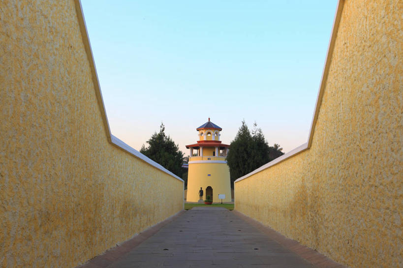 无人,横图,室外,白天,建筑,日光,印度,围墙,树,摄影,宁静,万里无云,班加罗尔,彩图,郊野公园