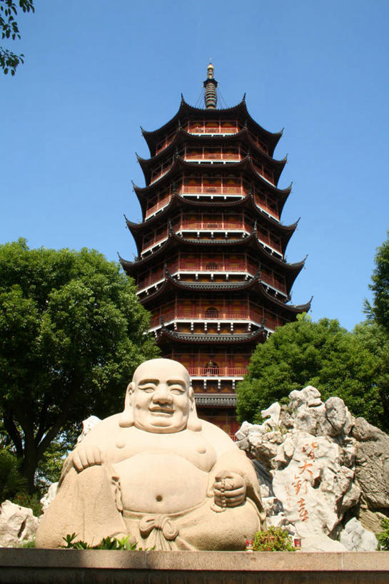 无人,竖图,室外,白天,仰视,建筑,标志,雕像,符号,标识,苏州,树,运输,摄影,佛教,中国文化,江苏省,万里无云,性别符号,美术工艺,彩图,低角度拍摄,男性符号