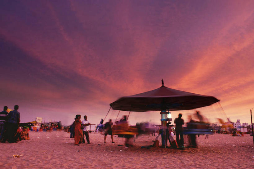 站,坐,横图,室外,运动模糊,印度,沙子,云,许多人,黄昏,一群人,摄影,迅速,享乐,泰米尔纳德邦,金奈,海滩,休闲活动,彩图