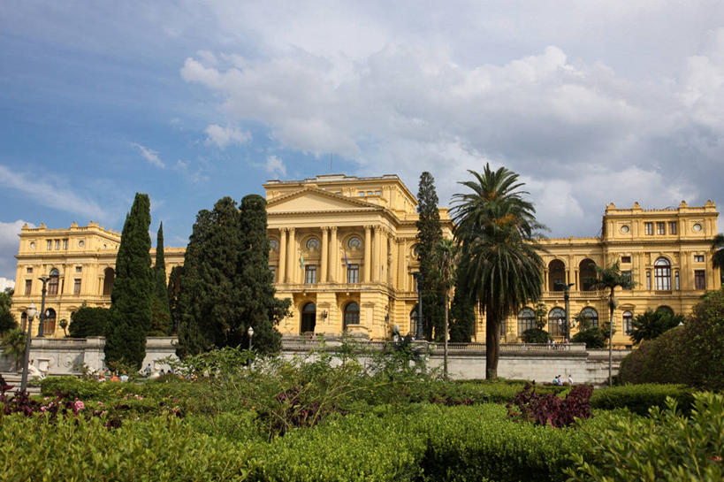 无人,博物馆,横图,室外,白天,植物,巴西,云,树,天空,地标建筑,摄影,园林,圣保罗,圣保罗州,巴西文化,彩图