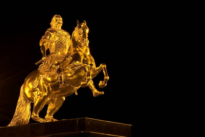 无人,横图,室外,夜晚,仰视,骄傲,马,德国,标志,雕像,符号,历史,标识,金色,摄影,皇帝,皇室,性别符号,德累斯顿,萨克森,奥古斯都,低角度拍摄,男性符号,过去