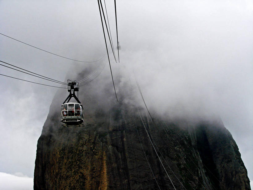 无人,横图,室外,白天,仰视,度假,山,巴西,山顶,云,半空,缆车,一个,天空,交通工具,南美,运输,摄影,单个,里约热内卢,索道,里约热内卢州,缆索铁路,岩石,低角度拍摄,旅行