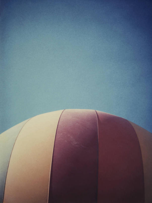 无人,竖图,室外,特写,白天,留白,自由,美国,条纹,天空,热气球,运输,摄影,巨大,庞大,亚利桑那,威胁,灾难,飓风,台风,暴风,万里无云,宏大,硕大,伟大,式样,吉尔伯特,冒险,危险,旅行,吉尔伯特飓风