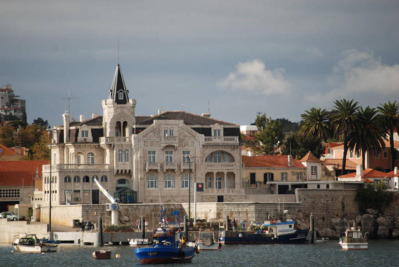 无人,横图,室外,白天,建筑,船,棕榈树,葡萄牙,云,天空,运输,摄影,宁静,伊比利亚半岛,卡斯卡伊斯市,旅行,海港