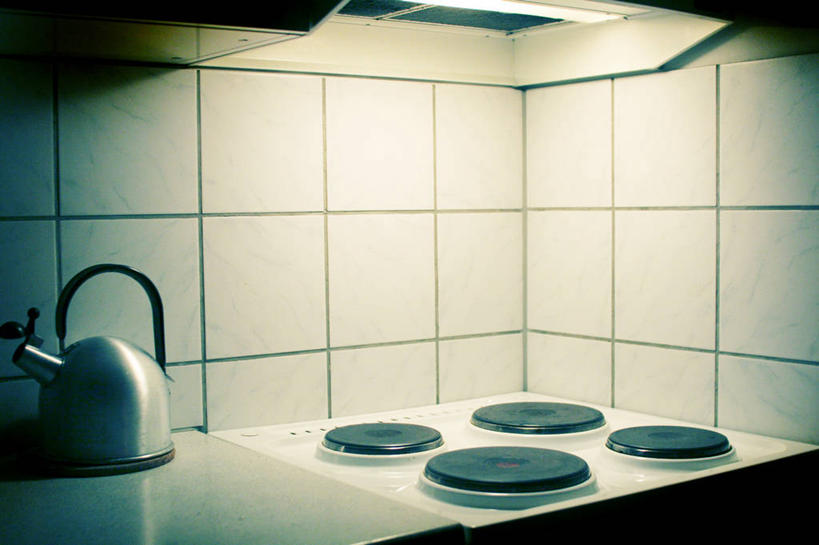 无人,家庭,横图,室内,厨房,家具,丹麦,准备,壶,火炉,灶台,光亮,饮食,温暖,温馨,一家人,摄影,照亮,和睦,用具,炊具,斯堪狄纳维亚半岛,奥尔堡,融洽