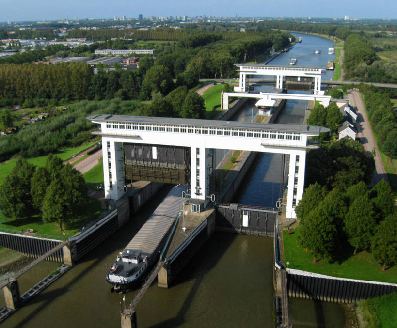 无人,横图,俯视,室外,白天,旅游,度假,建筑,船,荷兰,流水,树,运输,摄影,运河,乌特勒支,高角度拍摄,旅行