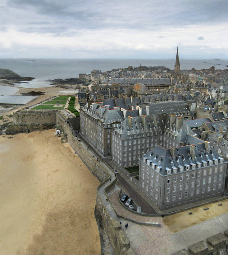 无人,竖图,俯视,室外,白天,海洋,美景,水,建筑,汽车,法国,沙子,地平线,景观,水平线,云,机动车,天空,自然,景色,摄影,宁静,布列塔尼,圣马洛,自然风光,中欧,海滩,高角度拍摄,旅行