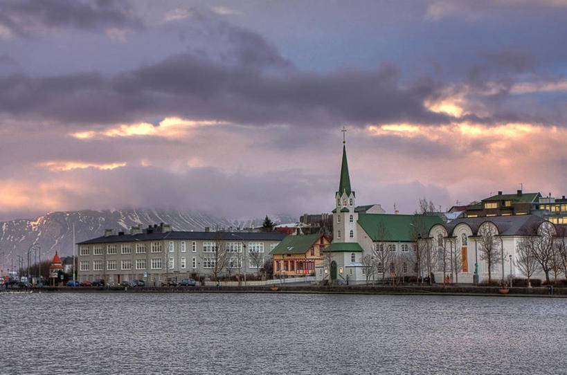 无人,教堂,横图,室外,湖,山,建筑,冰岛,云,首都,天空,黄昏,摄影,宗教,基督教,宗教建筑,雷克雅未克,旅行