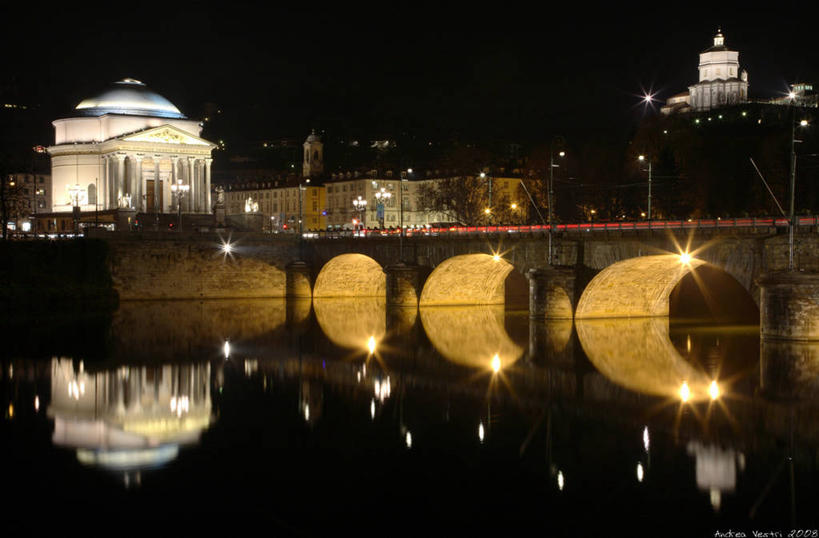 无人,横图,室外,夜晚,建筑,路灯,意大利,反射,桥,光亮,联系,拱桥,摄影,照亮,照明设备,南欧,意大利文化,都灵省,旅行