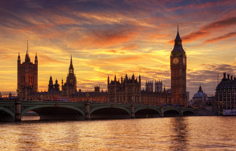 无人,横图,室外,河流,日落,建筑,英国,欧洲,伦敦,桥,光亮,首都,联系,大本钟,钟塔,泰晤士河,黄昏,地标建筑,摄影,照亮,西欧,北欧,政府,大不列颠,威斯敏斯特市,英国文化,哥特式风格,英国国会大厦,大不列颠及北爱尔兰联合王国,大不列颠及爱尔兰联合王国,雾都,威斯敏斯特桥,旅行,内伦敦,大不列颠王国,大英帝国,联合王国,日不落帝国