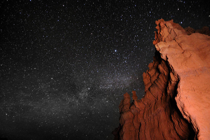 无人,横图,室外,夜晚,仰视,神秘,美国,星星,自然,摄影,部分,北美,北美洲,国家公园,岩层,银河系,美洲,天文学,北亚美利加洲,亚美利加洲,犹他,布莱斯峡谷国家公园,岩石,低角度拍摄,美利坚合众国,空间探索