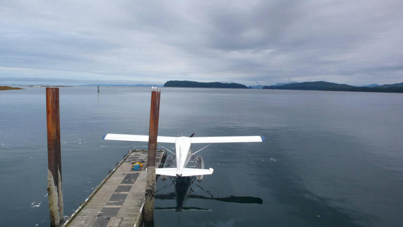无人,码头,横图,室外,白天,海洋,山,水,加拿大,反射,地平线,水上飞机,天空,运输,摄影,螺旋桨飞机,大不列颠哥伦比亚,彩图